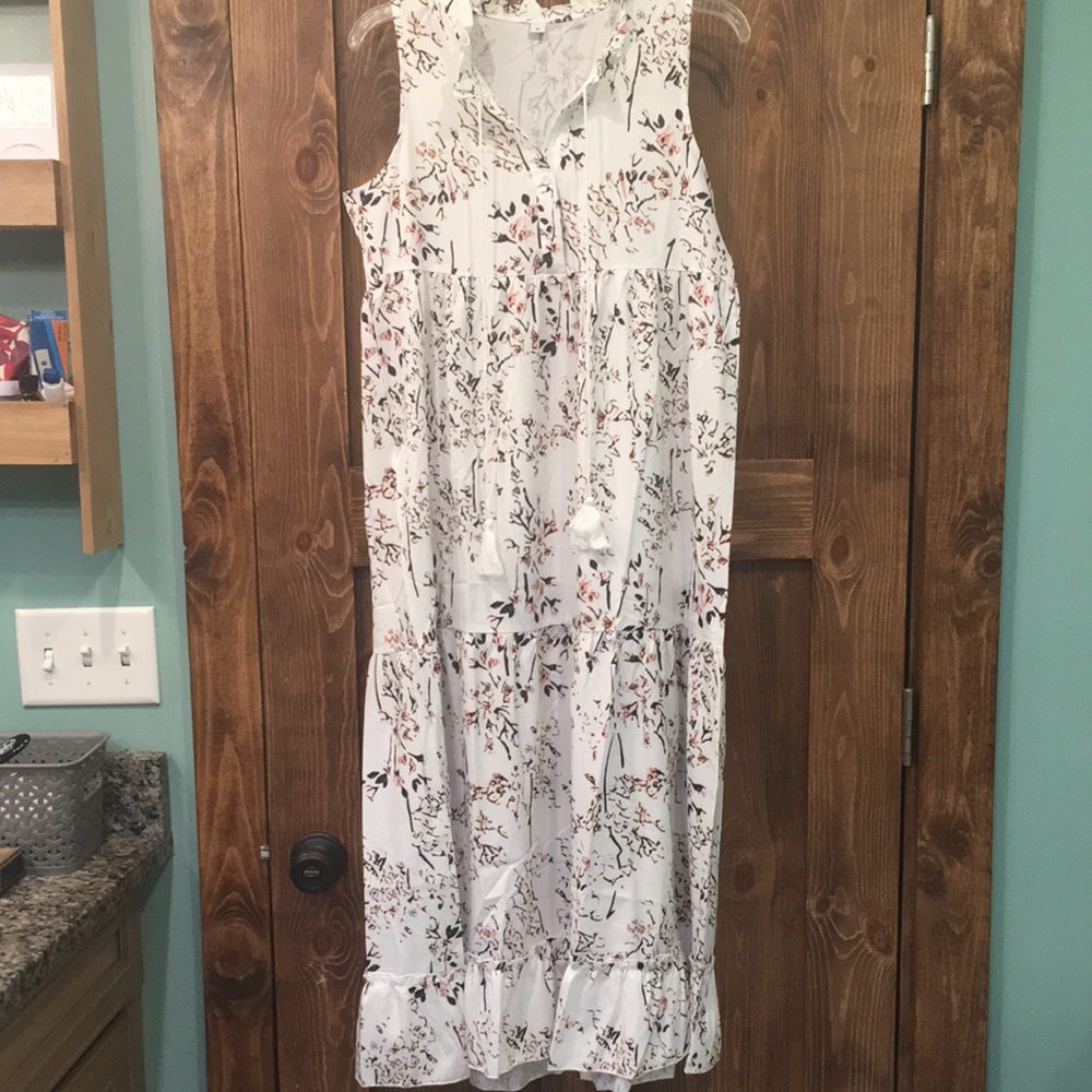 Sleeveless dress